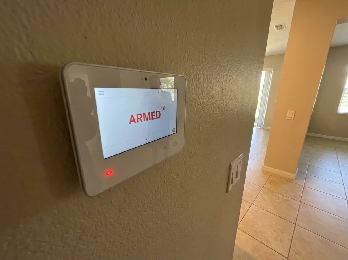 Smart home security panel